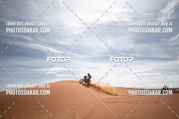 Buy your photos of the eventMerzouga 2019 on Fotop
