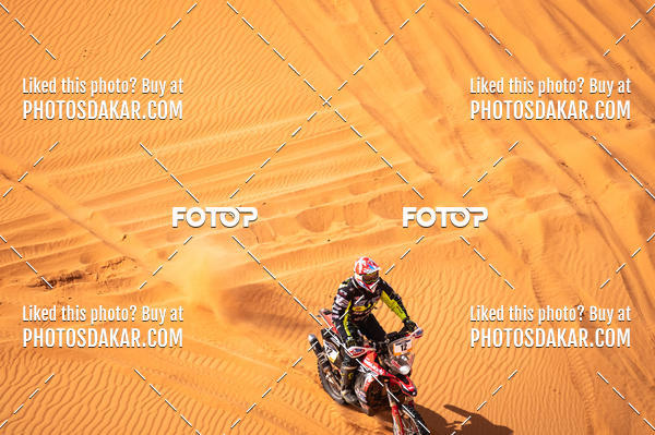Buy your photos of the eventMerzouga 2019 on Fotop
