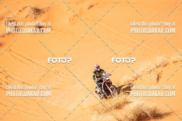 Buy your photos of the eventMerzouga 2019 on Fotop