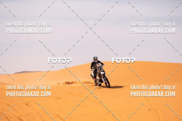 Buy your photos of the eventMerzouga 2019 on Fotop