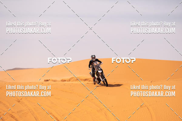 Buy your photos of the eventMerzouga 2019 on Fotop