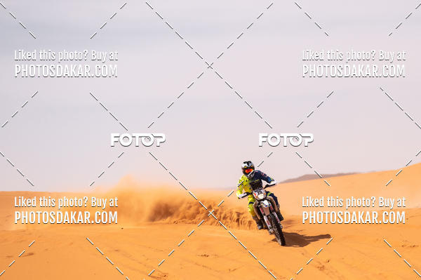 Buy your photos of the eventMerzouga 2019 on Fotop