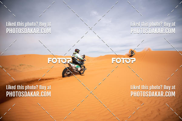 Buy your photos of the eventMerzouga 2019 on Fotop