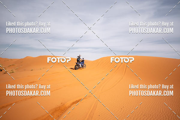 Buy your photos of the eventMerzouga 2019 on Fotop
