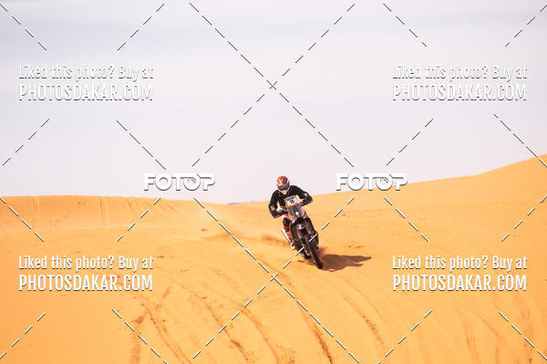 Buy your photos of the eventMerzouga 2019 on Fotop
