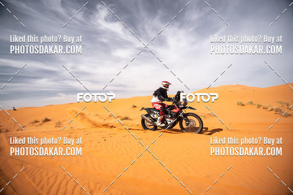 Buy your photos of the eventMerzouga 2019 on Fotop
