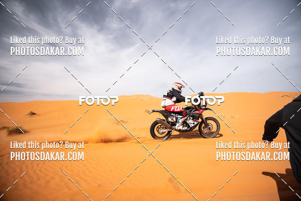 Buy your photos of the eventMerzouga 2019 on Fotop