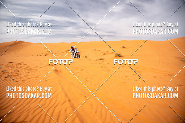 Buy your photos of the eventMerzouga 2019 on Fotop