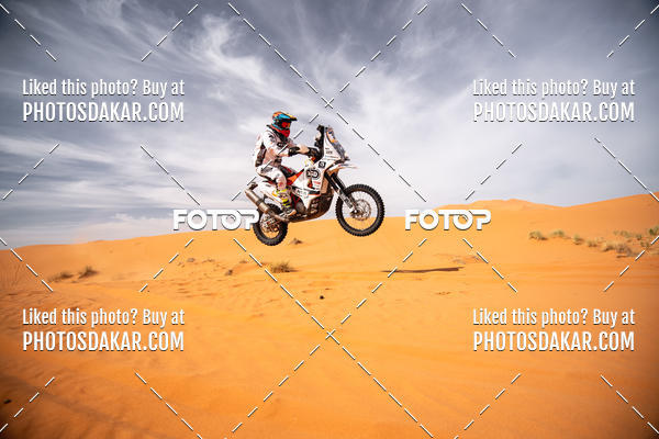Buy your photos of the eventMerzouga 2019 on Fotop