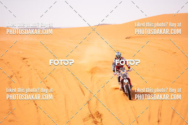 Buy your photos of the eventMerzouga 2019 on Fotop