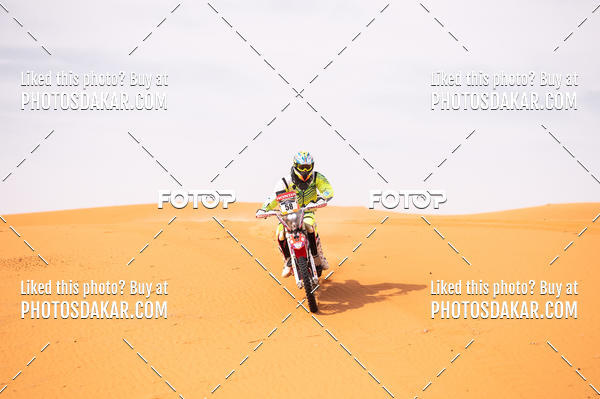 Buy your photos of the eventMerzouga 2019 on Fotop
