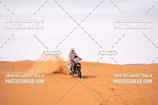 Buy your photos of the eventMerzouga 2019 on Fotop