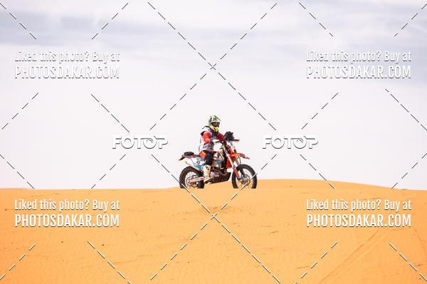 Buy your photos of the eventMerzouga 2019 on Fotop