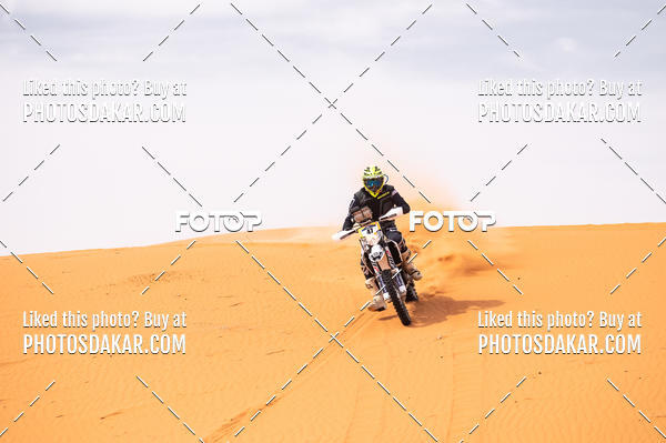 Buy your photos of the eventMerzouga 2019 on Fotop