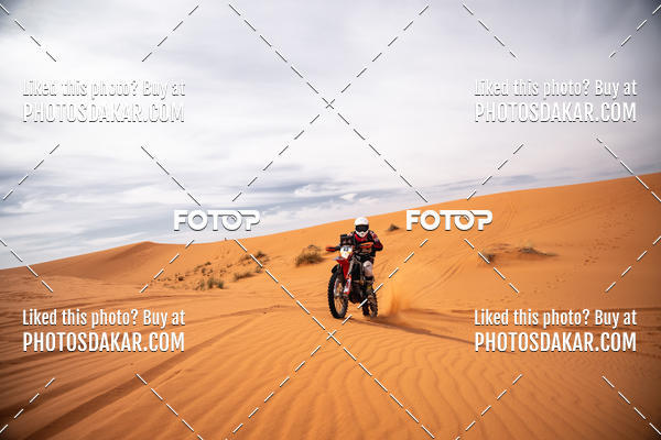 Buy your photos of the eventMerzouga 2019 on Fotop