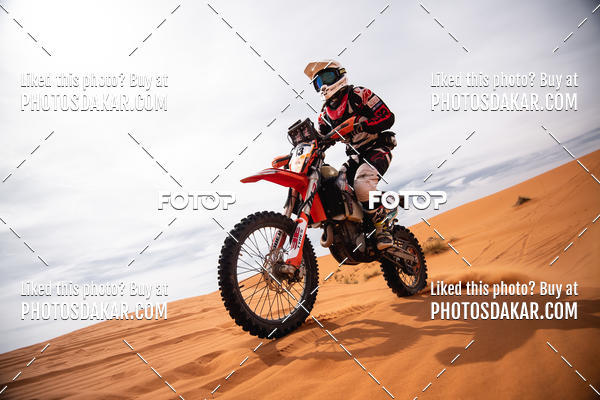 Buy your photos of the eventMerzouga 2019 on Fotop