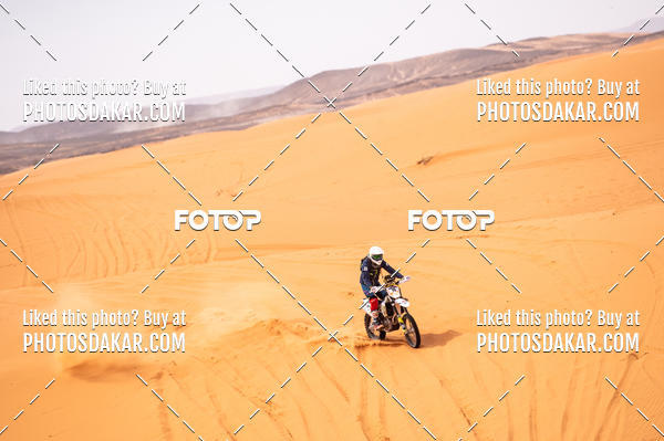 Buy your photos of the eventMerzouga 2019 on Fotop