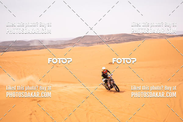 Buy your photos of the eventMerzouga 2019 on Fotop