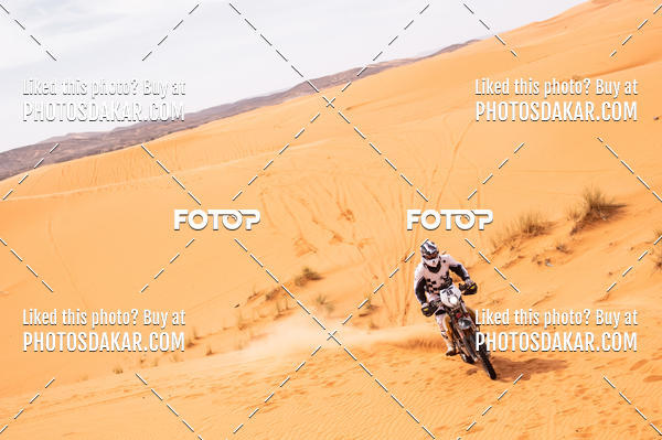 Buy your photos of the eventMerzouga 2019 on Fotop