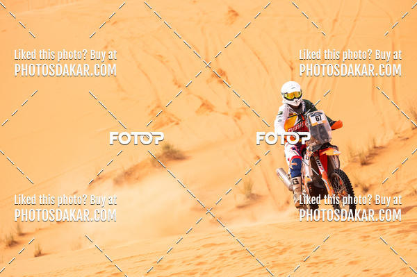 Buy your photos of the eventMerzouga 2019 on Fotop