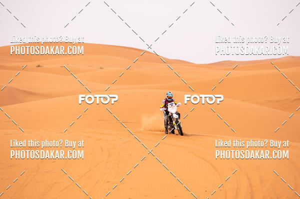 Buy your photos of the eventMerzouga 2019 on Fotop