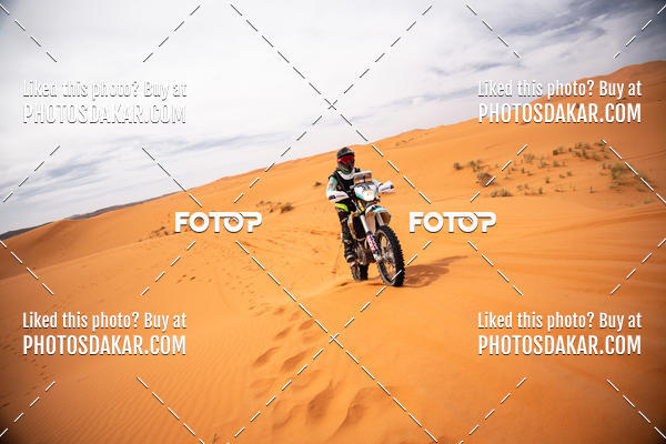 Buy your photos of the eventMerzouga 2019 on Fotop