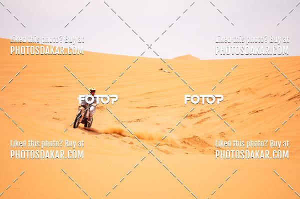 Buy your photos of the eventMerzouga 2019 on Fotop