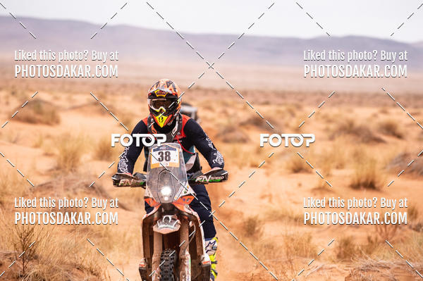 Buy your photos of the eventMerzouga 2019 on Fotop