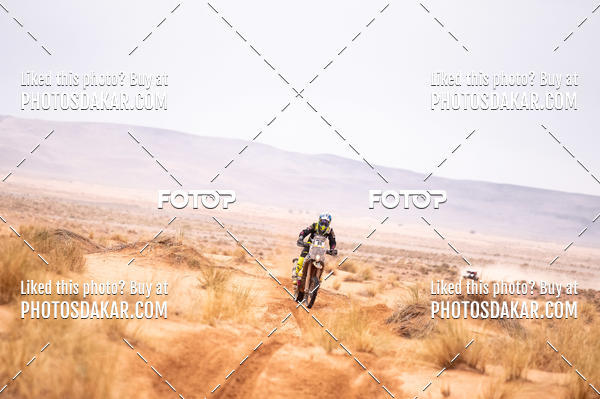 Buy your photos of the eventMerzouga 2019 on Fotop