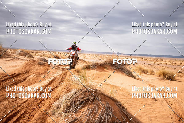 Buy your photos of the eventMerzouga 2019 on Fotop