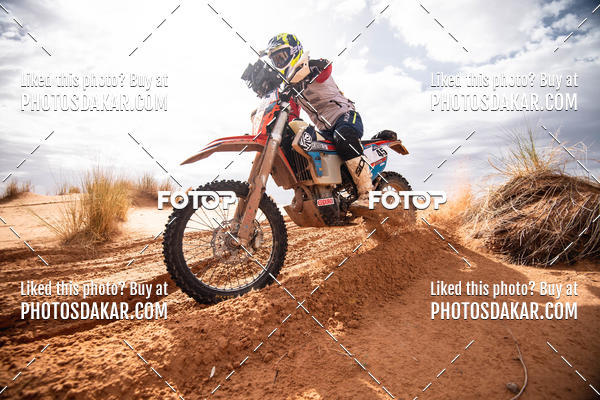 Buy your photos of the eventMerzouga 2019 on Fotop