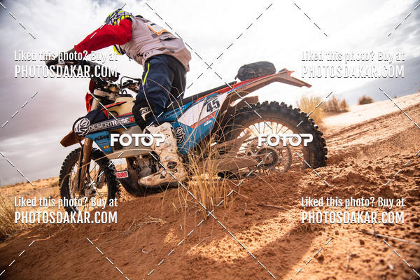 Buy your photos of the eventMerzouga 2019 on Fotop
