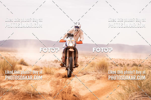 Buy your photos of the eventMerzouga 2019 on Fotop