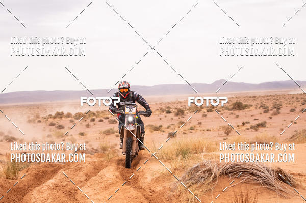 Buy your photos of the eventMerzouga 2019 on Fotop