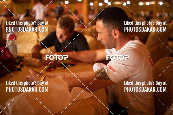 Buy your photos of the eventMerzouga 2019 on Fotop