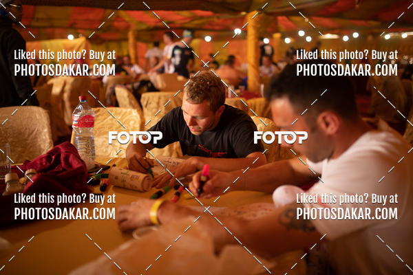 Buy your photos of the eventMerzouga 2019 on Fotop