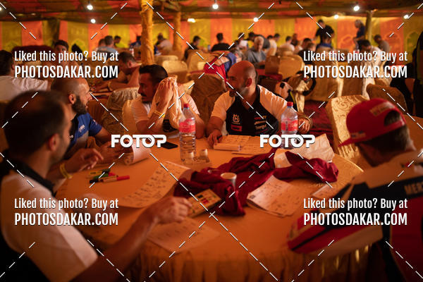 Buy your photos of the eventMerzouga 2019 on Fotop