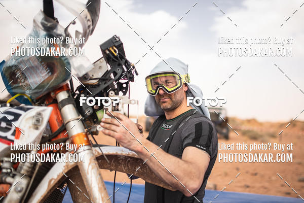 Buy your photos of the eventMerzouga 2019 on Fotop