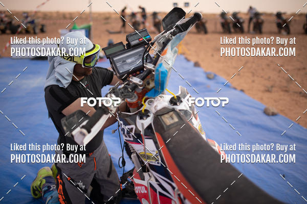 Buy your photos of the eventMerzouga 2019 on Fotop