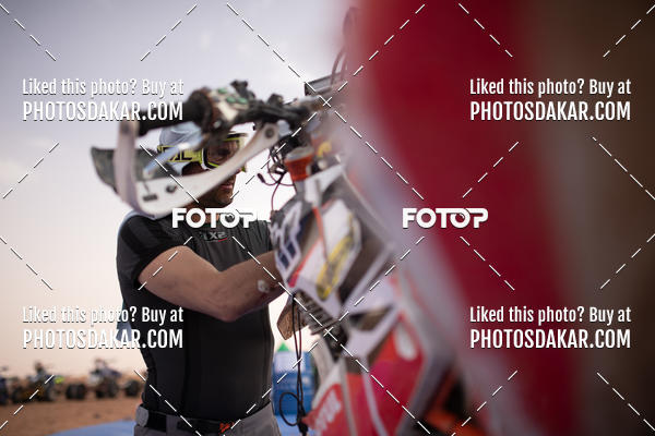 Buy your photos of the eventMerzouga 2019 on Fotop