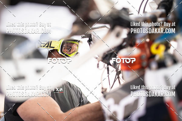 Buy your photos of the eventMerzouga 2019 on Fotop