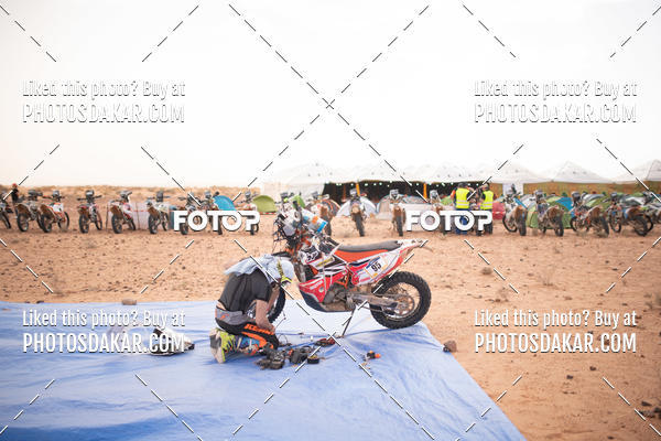Buy your photos of the eventMerzouga 2019 on Fotop