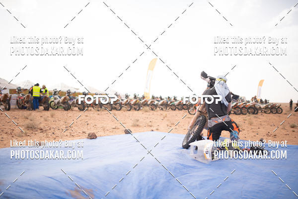 Buy your photos of the eventMerzouga 2019 on Fotop