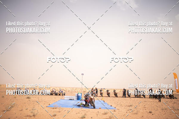 Buy your photos of the eventMerzouga 2019 on Fotop