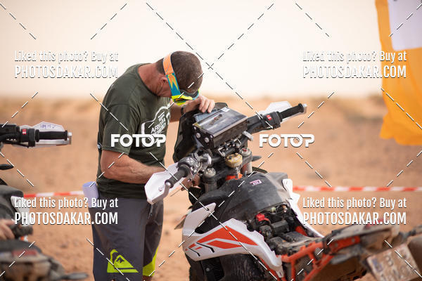 Buy your photos of the eventMerzouga 2019 on Fotop