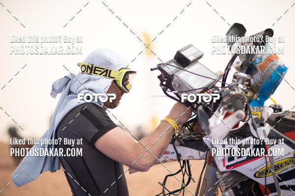 Buy your photos of the eventMerzouga 2019 on Fotop