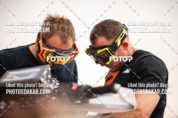 Buy your photos of the eventMerzouga 2019 on Fotop