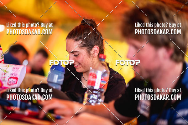 Buy your photos of the eventMerzouga 2019 on Fotop