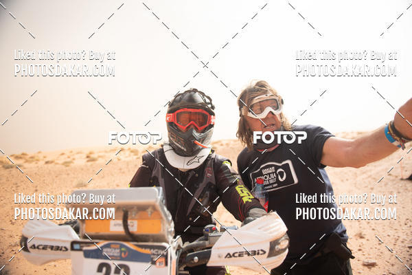 Buy your photos of the eventMerzouga 2019 on Fotop