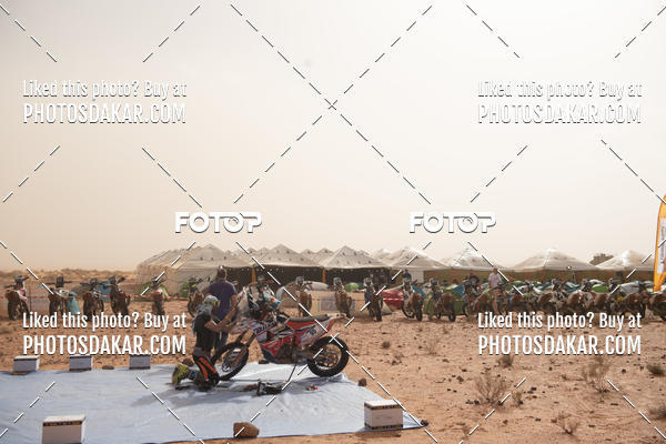 Buy your photos of the eventMerzouga 2019 on Fotop
